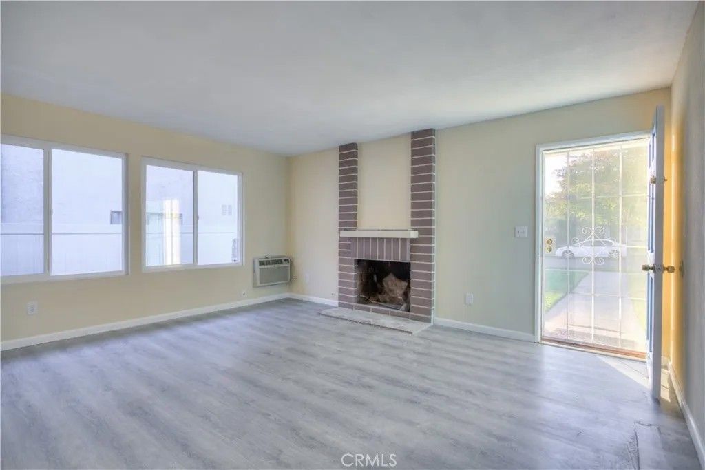 Photo of 154 Linda Way #A, Upland, CA 91786 (MLS # WS25272868)