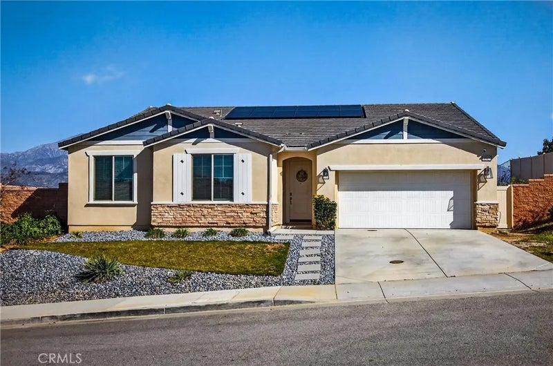 1512 Yucca Court