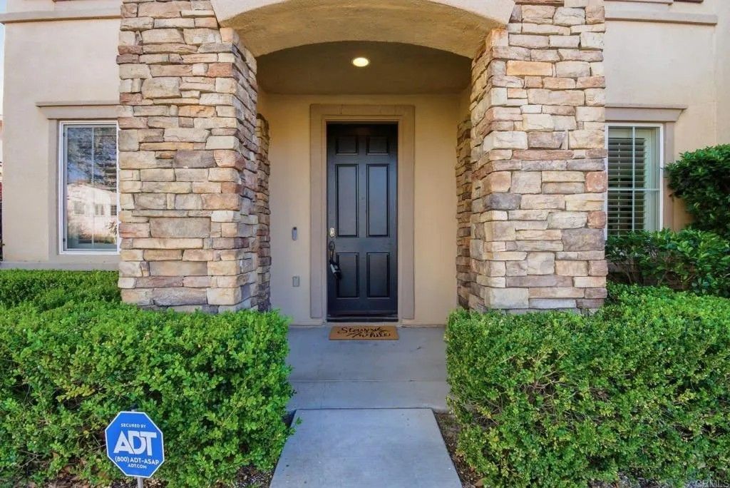 Photo of 31605 Seastar Place, Temecula, CA 92592 (MLS # PTP2603283)