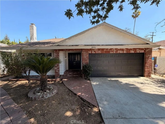 8006 Comanche, Los Angeles