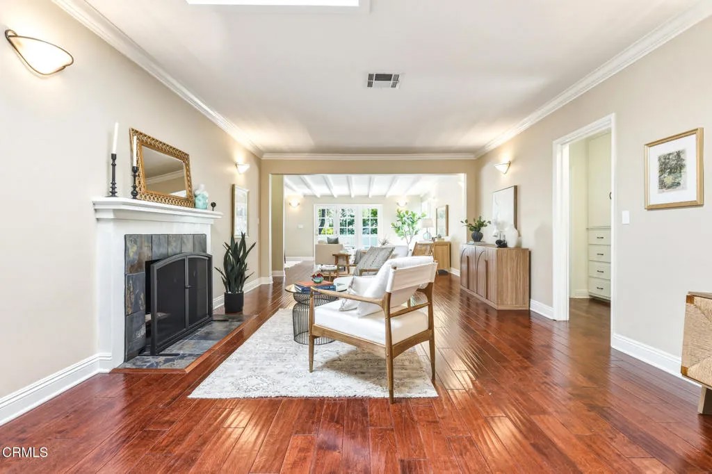 636 Del Monte Street