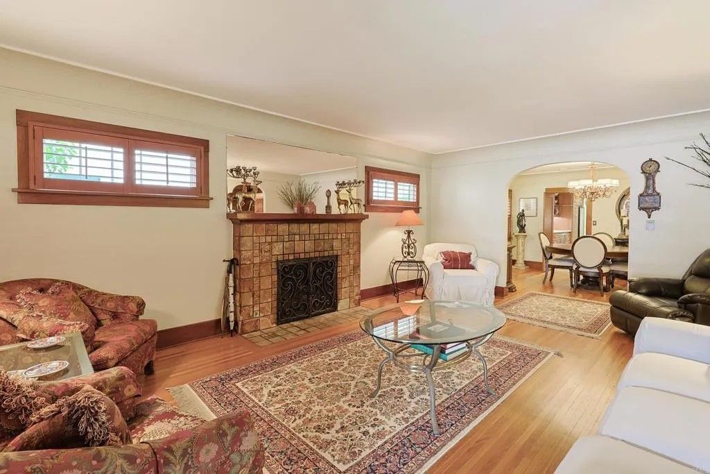 Photo of 1027 Encino, Coronado, CA 92118 (MLS # PTP2601872)