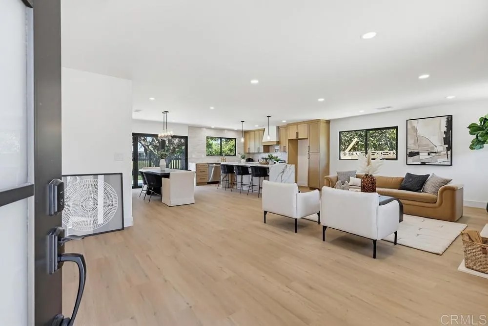 909 San Pablo Drive