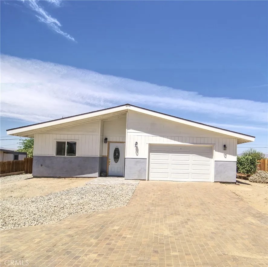 74804 Serrano Drive