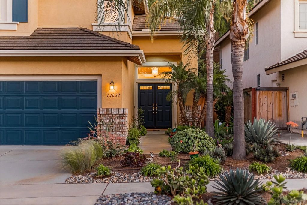 Photo of 13837 Fontanelle Pl, San Diego, CA 92128 (MLS # 260007441)
