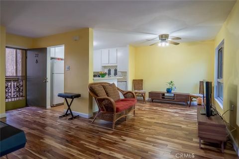 Tiny photo for 327 Chestnut Hill #22, Thousand Oaks, CA 91360 (MLS # FR25223157)
