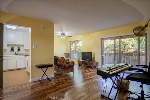 Tiny photo for 327 Chestnut Hill #22, Thousand Oaks, CA 91360 (MLS # FR25223157)