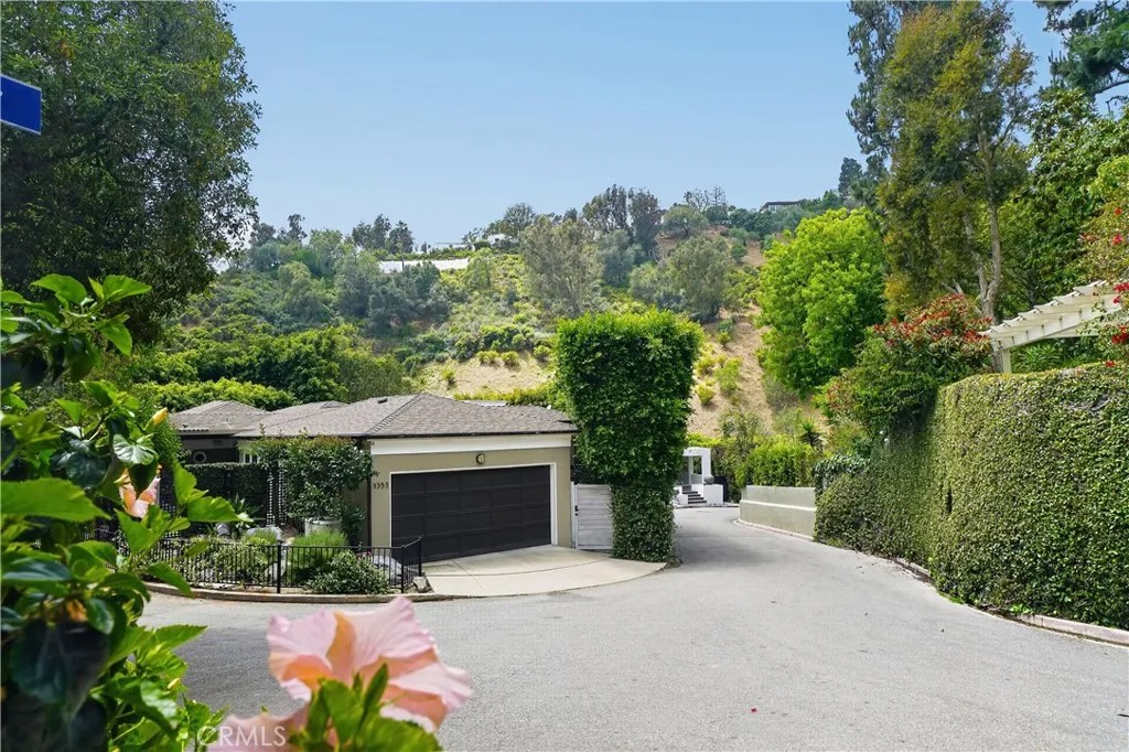 1364 Braeridge Drive