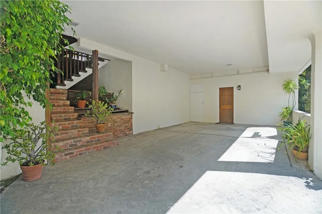 1364 Braeridge Drive