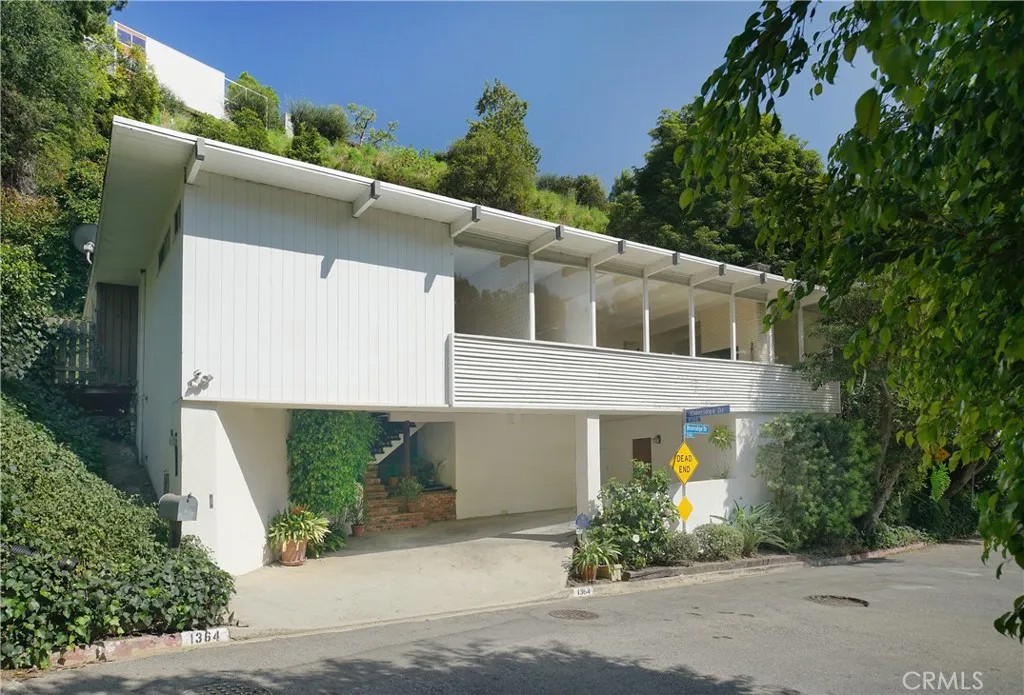 1364 Braeridge Drive