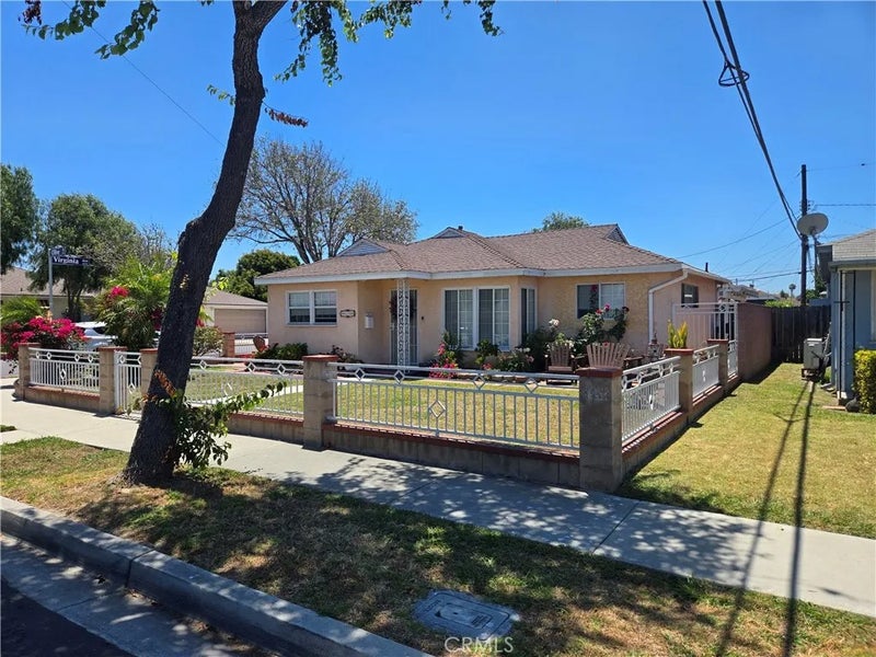 9158 Olive