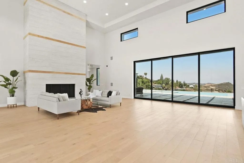 573 Lilac Ranch Rd