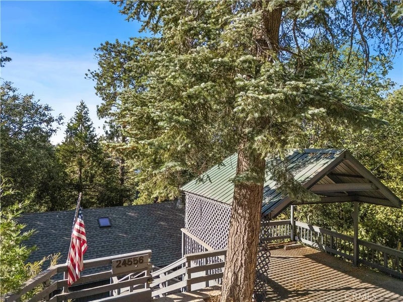 24556 Geneva Drive
