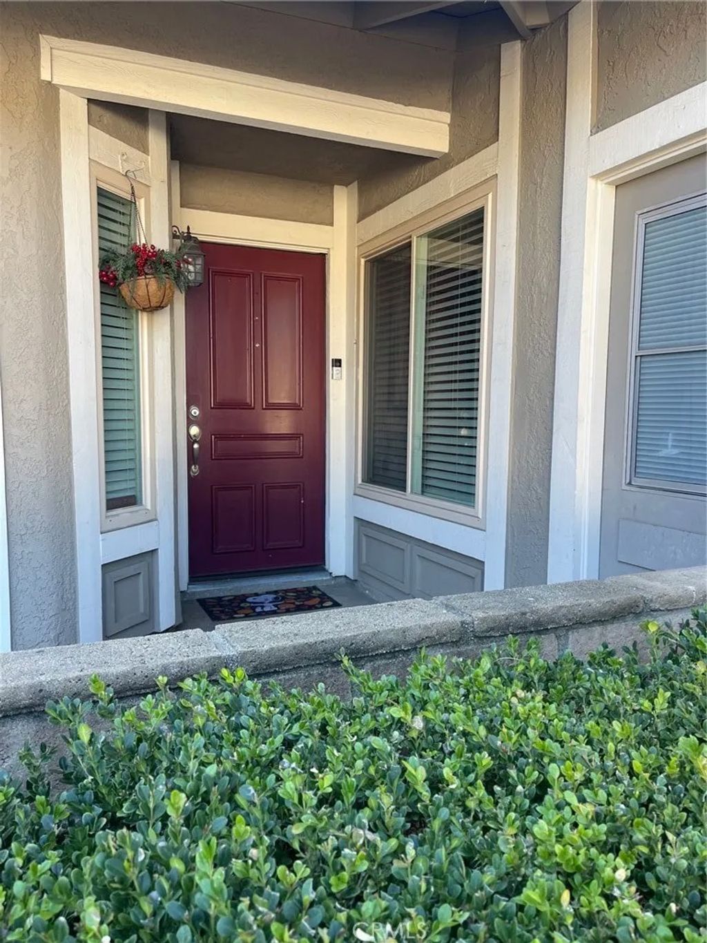 Photo of 860 Tangerine St, Corona, CA 92879 (MLS # IG26008419)