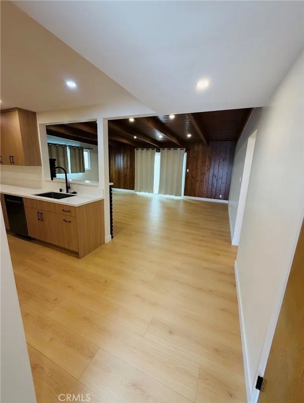 Photo of 10024 Norwich Avenue, Mission Hills (san Fernando), CA 91345 (MLS # SR26089059)