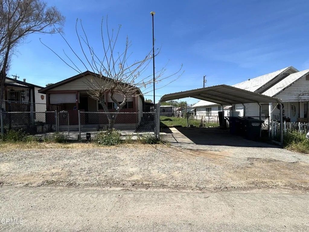 Photo of 313 General Petroleum Avenue, Taft, CA 93268 (MLS # V1-35249)