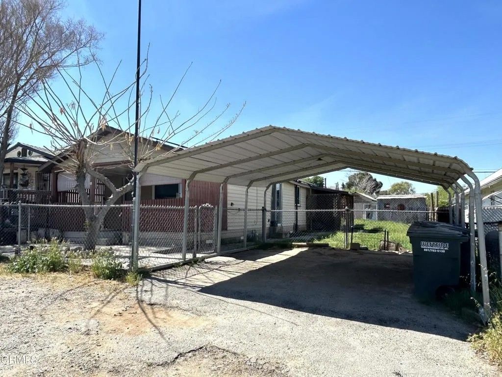 Photo of 313 General Petroleum Avenue, Taft, CA 93268 (MLS # V1-35249)