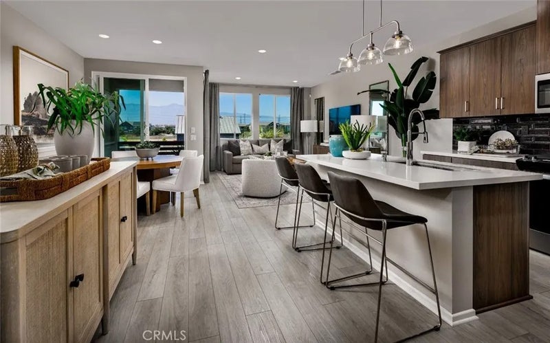 4154 S S. WILDFLAX PASEO 108