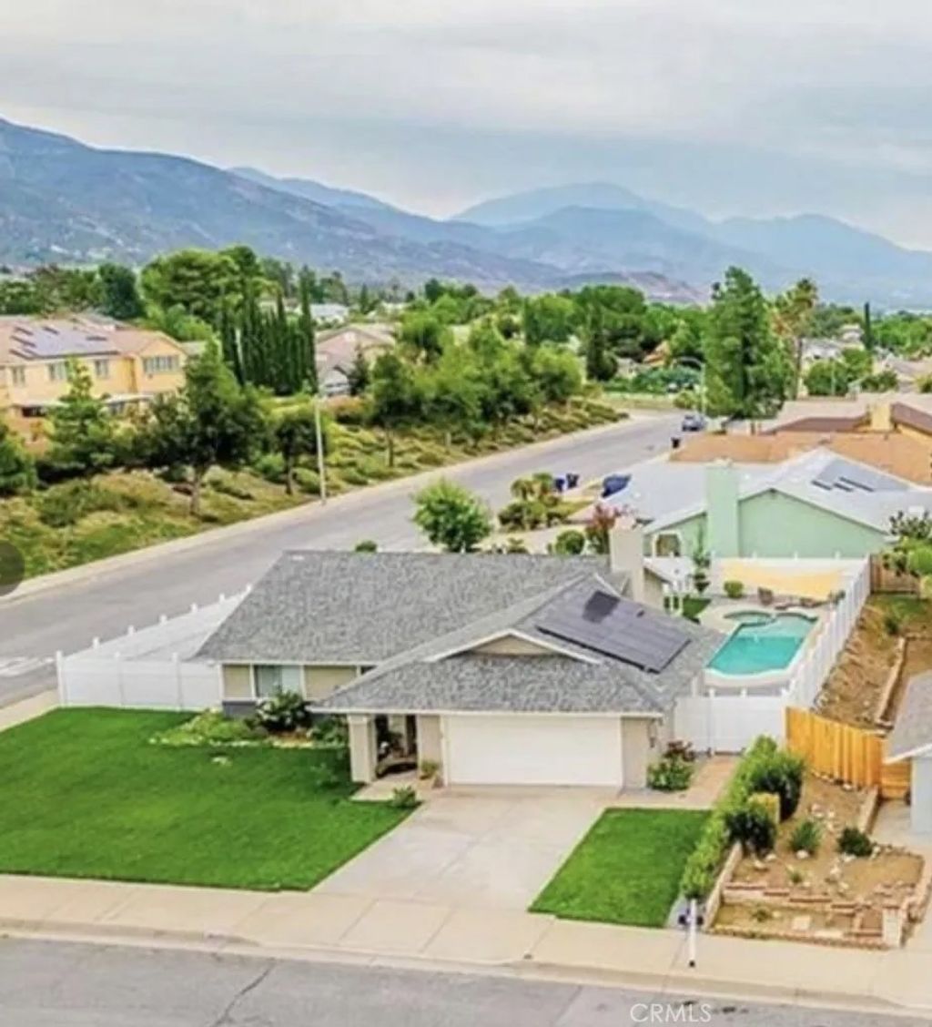 Photo of 6225 Mandy Ln, San Bernardino, CA 92407 (MLS # SR25273523)
