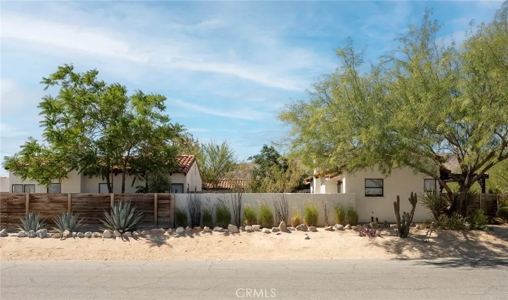 6405 Tamarisk Avenue