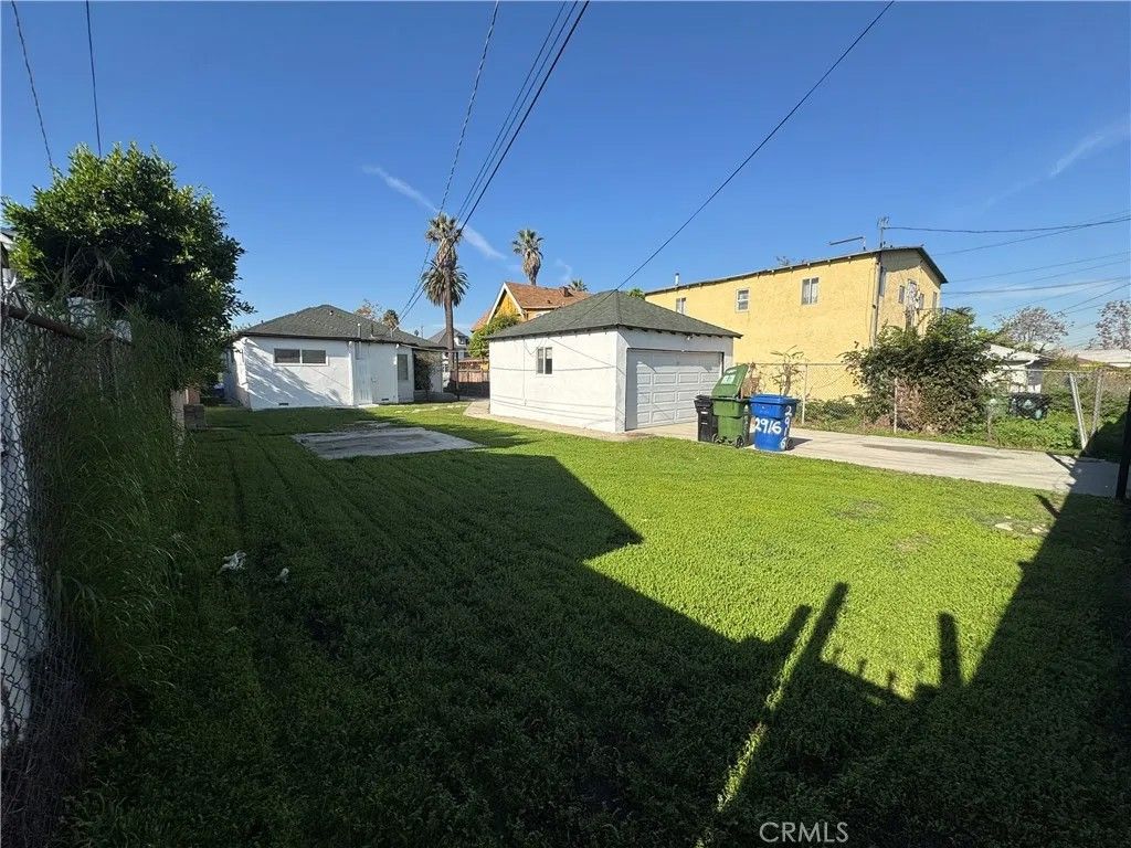 Photo of 2916 Halldale, Los Angeles, CA 90018 (MLS # OC25278602)