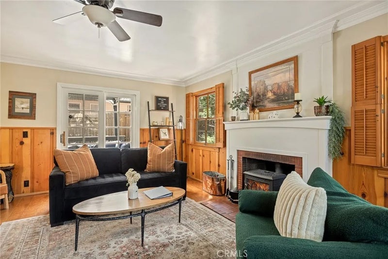 380 Hemlock