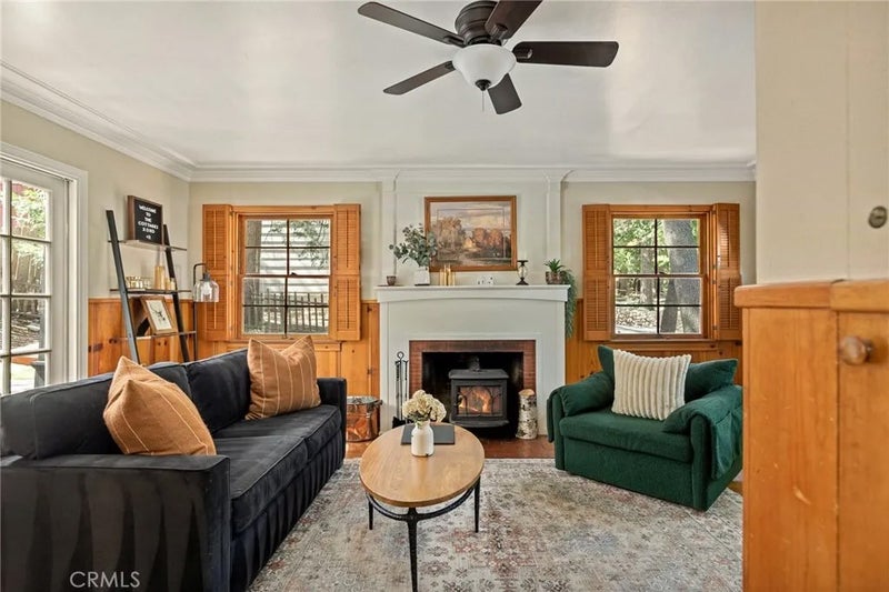 380 Hemlock