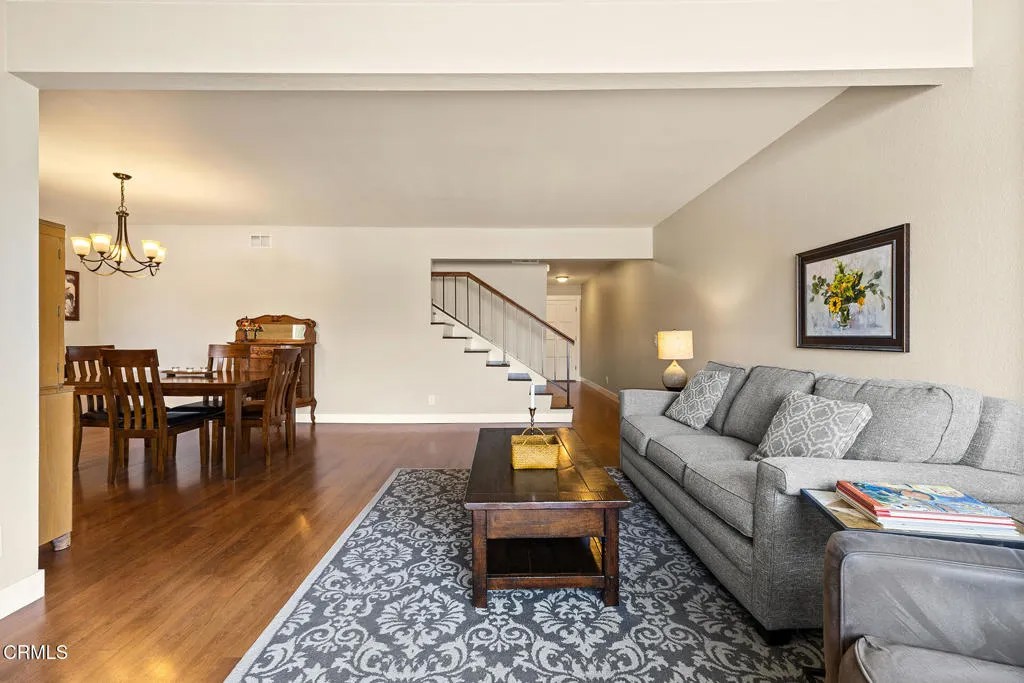 1805 Rainbow Terrace Lane