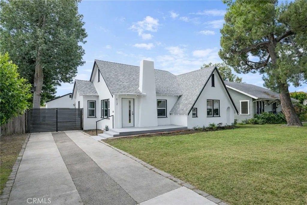 Photo of 612 King Street, Monrovia, CA 91006 (MLS # WS26076432)