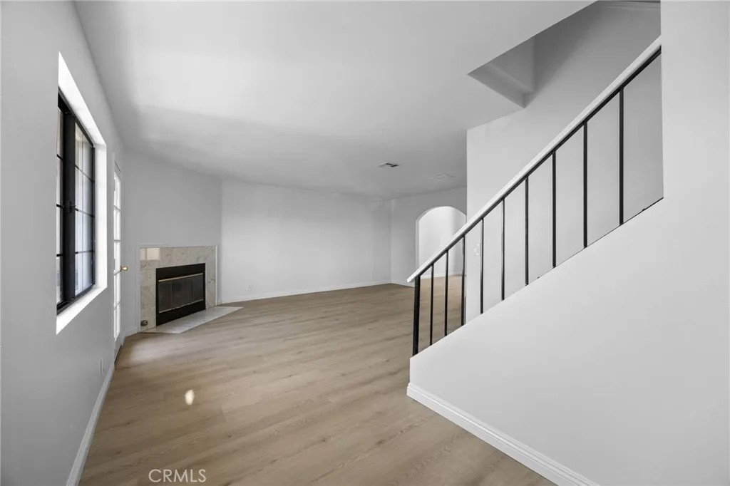11033 Old River School Road 8
