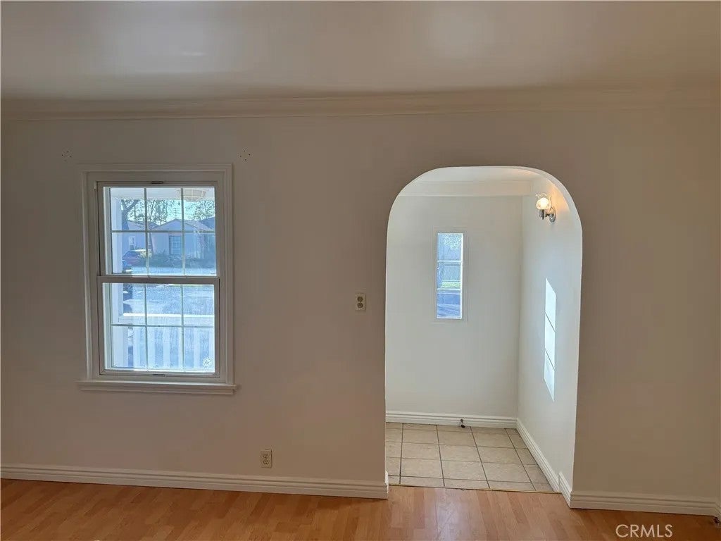 2236 N Manning