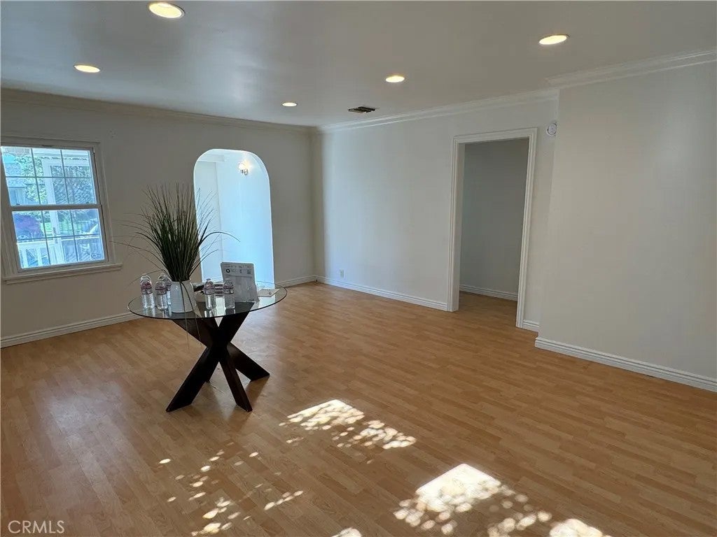 2236 N Manning