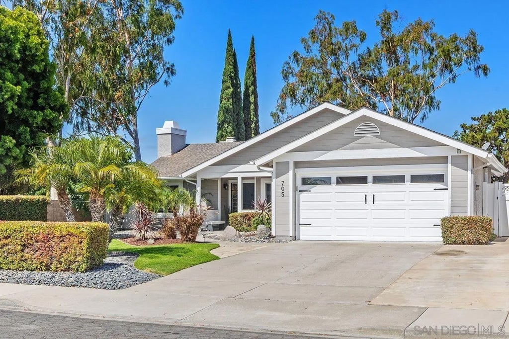 Photo of 705 Sunningdale DR, Oceanside, CA 92057 (MLS # 260014042)
