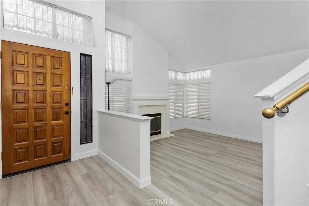 2584 Gunnison