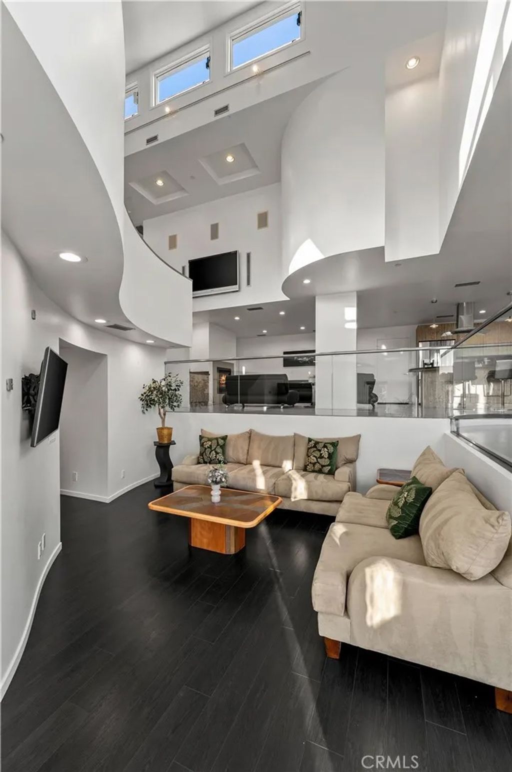 Photo of 385 S Via Montanera, Anaheim Hills, CA 92807 (MLS # PW26065734)