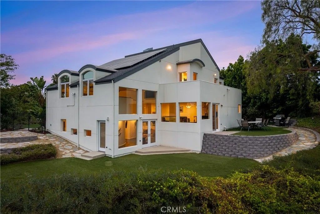 Photo of 385 S Via Montanera, Anaheim Hills, CA 92807 (MLS # PW26065734)