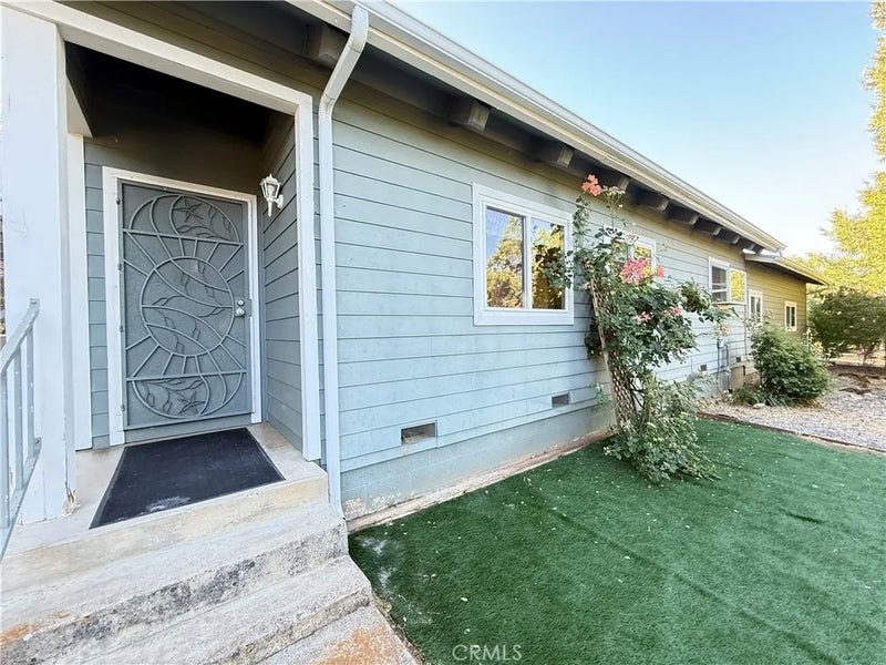 5452 Carleton Road