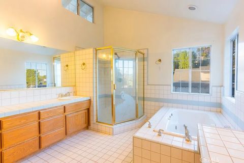 Tiny photo for 23132 Posada Dr, Valencia, CA 91354 (MLS # SR25251781)