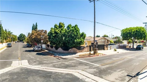 Tiny photo for 13200 Wentworth Street, Arleta, CA 91331 (MLS # SR26171582)