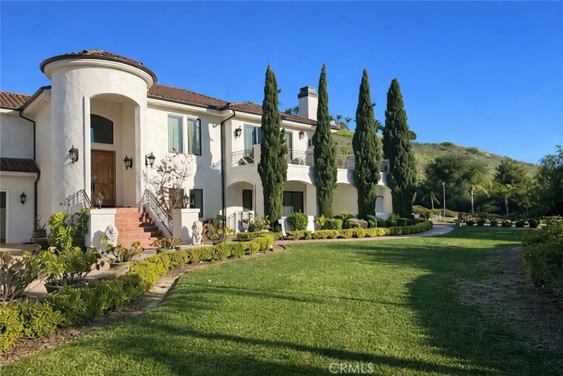 775 Riata Lane