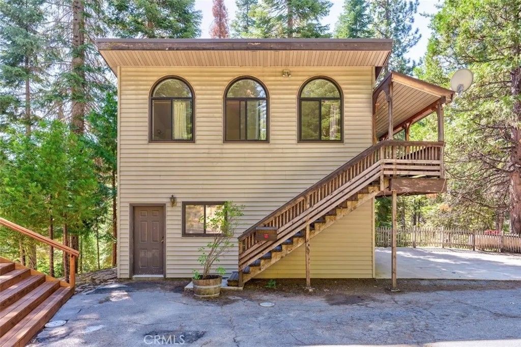 Photo of 7731 Forest Drive, Fish Camp, CA 93623 (MLS # FR25267897)