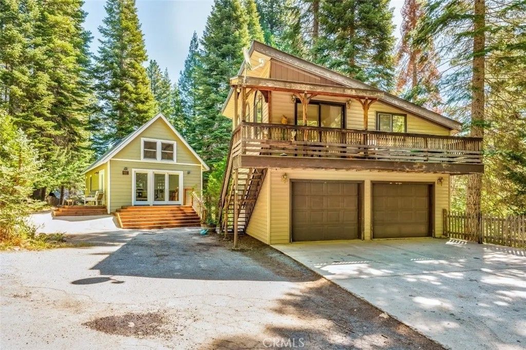 Photo of 7731 Forest Drive, Fish Camp, CA 93623 (MLS # FR25267897)