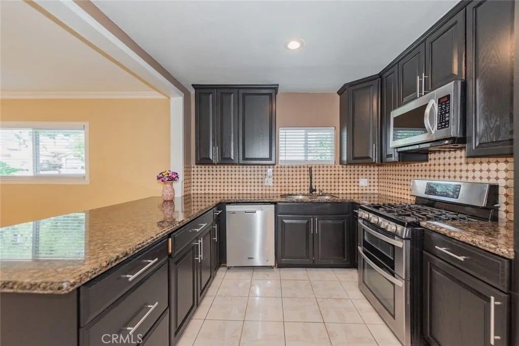 Photo of 1211 S Merrill St, Corona, CA 92882 (MLS # PW26062709)