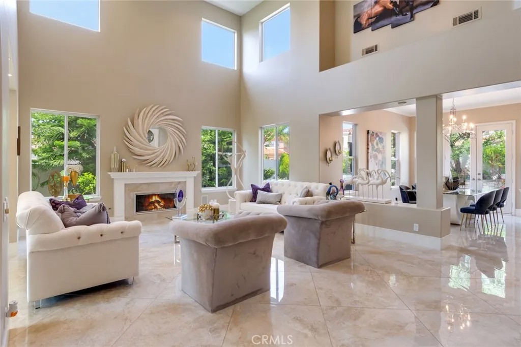 2155 Chandler Drive