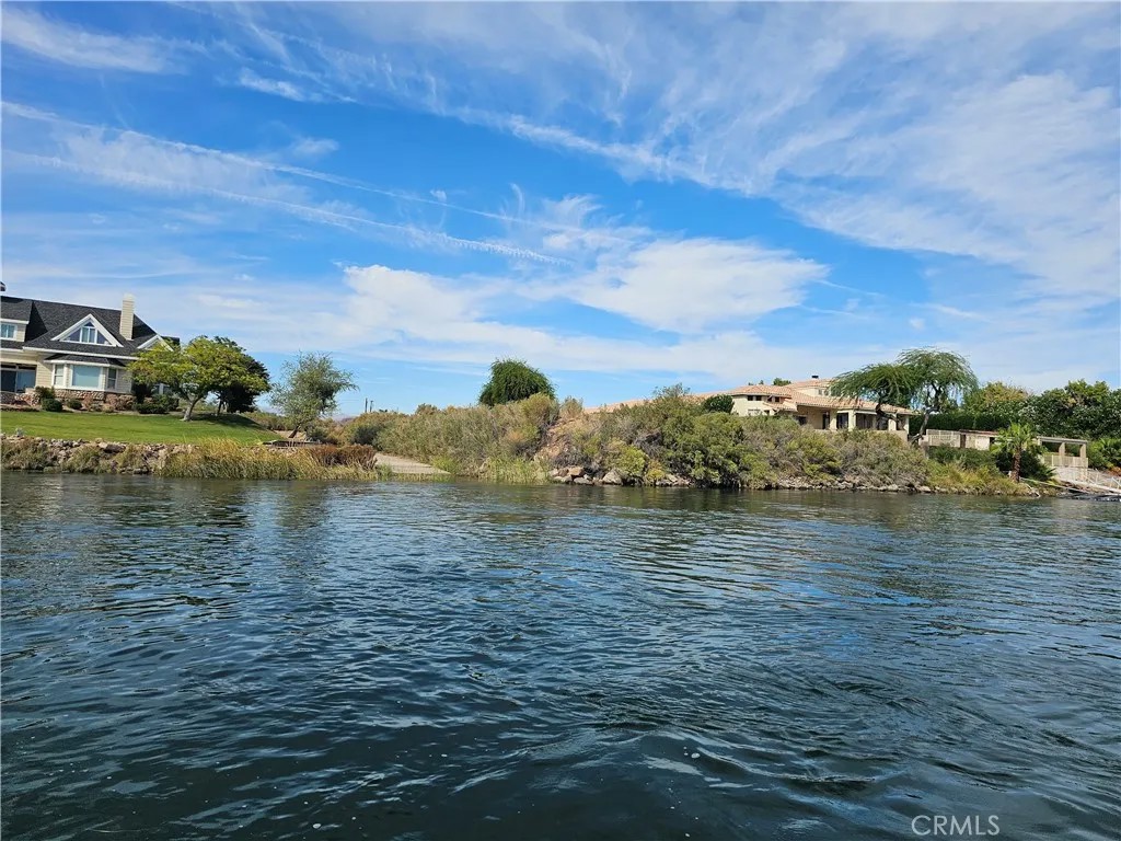 7825 Rio Vista