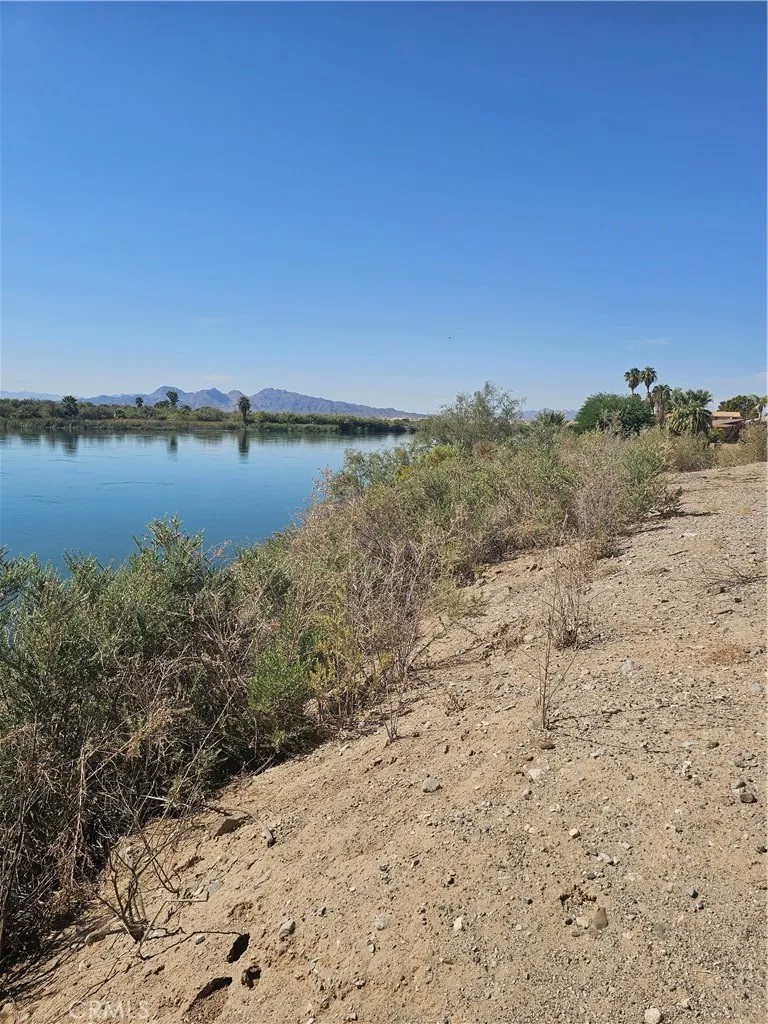 7825 Rio Vista