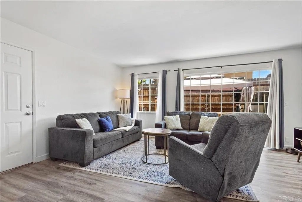 1465 E Lexington Avenue 10A