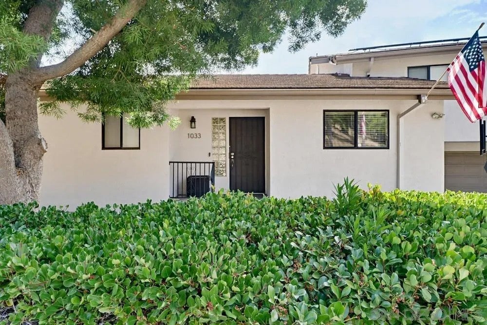Photo of 1033 Loma Portal, El Cajon, CA 92020 (MLS # 260015377)