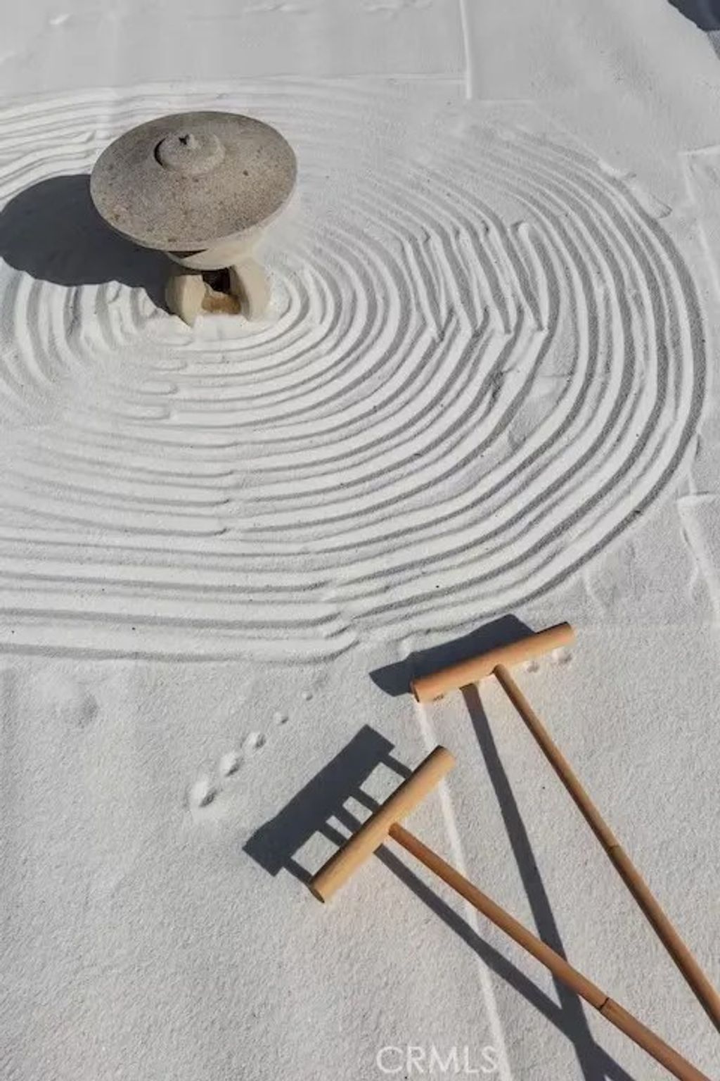 Photo of 1072 Ridgecrest St, Monterey Park, CA 91754 (MLS # WS25280331)