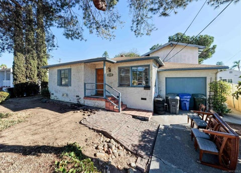 Photo of 7207 Berkeley Dr, La Mesa, CA 91942 (MLS # 260023897)